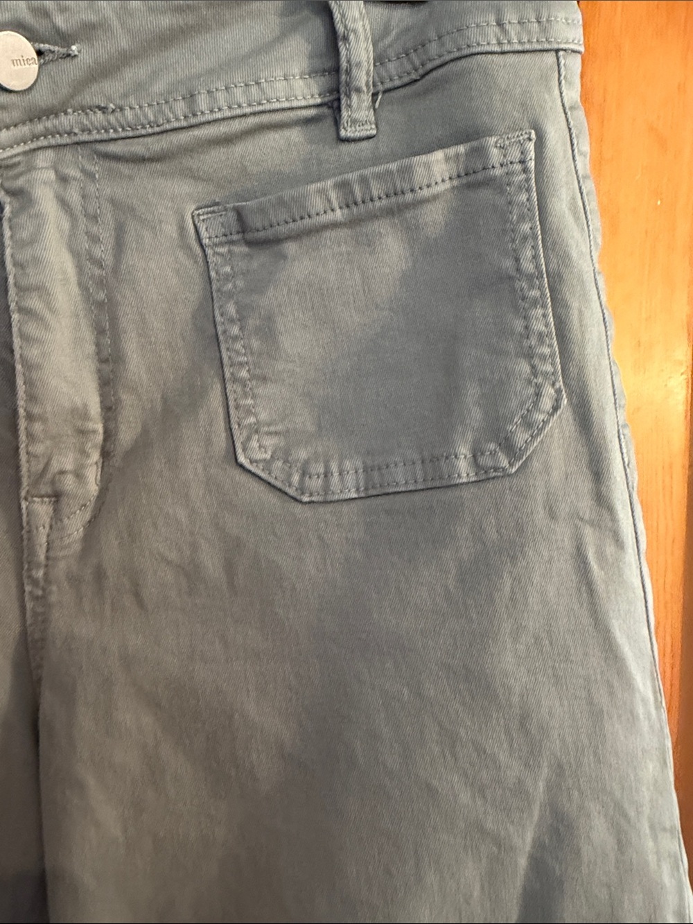 Wide-Leg Women's Jeans in Light Sage/Gray - Picture 3 of 3